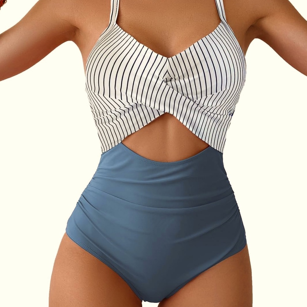 NWT CUPSHE 1 piece-medium
